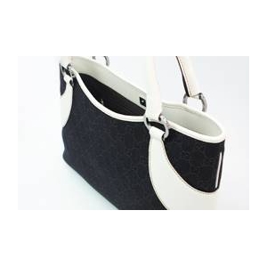 GUCCI（グッチ）　GGキャンバス　ショルダーバッグ 第4画像