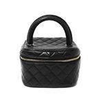 【現品限り】CHANEL（シャネル） マトラッセバニティ カーフ 黒 【中古B】