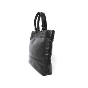 【現品限り】CHANEL(シャネル) ショルダーバッグ ココマーク カーフ カーフ(ラムスキン) ブラック A33303 【新品】