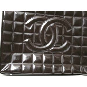 【現品限り】CHANEL(シャネル) チョコバー ハンドバッグ エナメル カーフ 茶 【中古AB】