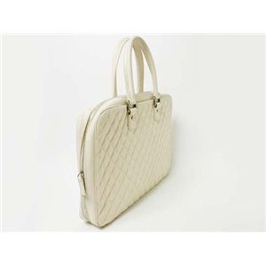 【現品限り】CHANEL(シャネル) パリスニューヨーク PCケース カーフ アイボリー 【中古B】