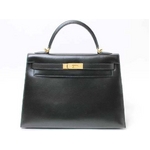 【現品限り】HERMES（エルメス） エルメス ケリー32 外 ボックスカーフ 黒 ブラック ゴールド金具 【中古AB】