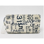 【現品限り】CHANEL（シャネル） シャネル 化粧ポーチ ロゴ キャンバス アイボリー 【中古B】