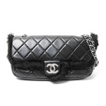 【現品限り】CHANEL（シャネル） シャネル ファー付き チェーンショルダーバッグ カーフ 黒 【中古AB】