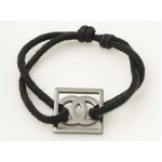 【現品限り】CHANEL（シャネル） コードブレス ココ 黒 A30169 【中古AB】の詳細ページへ