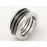 【現品限り】BVLGARI（ブルガリ） Bzero1リング S WG #52 ブラックエナメル 【中古SA】の詳細ページへ