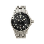【現品限り】OMEGA（オメガ） シーマスター300m 黒文字盤 2282.50 レディース クォーツ 【中古A】の詳細ページへ