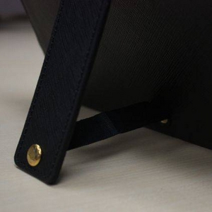 アンドロイド端末(Android) 2.2 タブレットMID701 (7インチ液晶 Android OS 2.2 2.2) 4GB ケース付セット