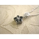 K18WG�i18���z���C�g�S�[���h�j �u���b�N�_�C�������h���ԃy���_���g total 0.5ct
