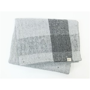 ｆｕｗａ・ｆｕｗａｎｏバスタオル　灰色