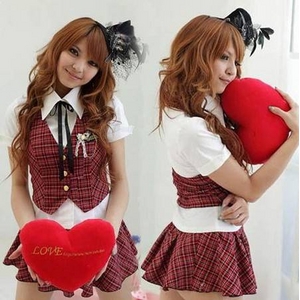 コスプレ 赤チェックのキュート女子高生 制服3点セット C424