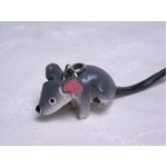 【由衣屋】ハンドメイド牛皮キーホルダー ネズミの詳細ページへ