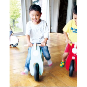 【masterkidz】Ride-on ScooterライドオンスクーターＲＥＤ