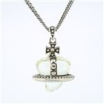 Vivienne Westwood（ヴィヴィアンウエストウッド） BP48／TR ネックレスの詳細ページへ