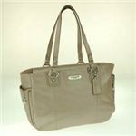 COACH（コーチ） F19252／SV／P7 手提げ
