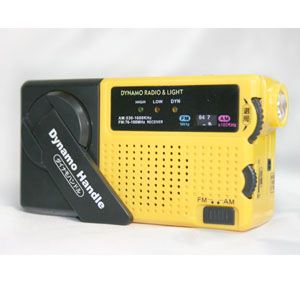 ダイナモラジオライト CMT-920