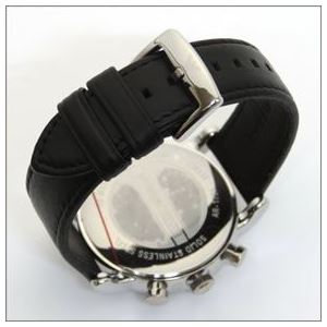 Emporio Armani（エンポリオ・アルマーニ） ちょっぴりクラシカルテイスト。ビジネスユースもお薦めのレザーストラップ・クロノグラフ・ウオッチ AR1733