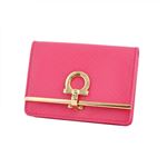 Salvatore Ferragamo(サルバトーレフェラガモ) 22C110 642949 framboise GANCINI ガンチーニ キーリング付カードケースの詳細ページへ