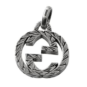 GUCCI （グッチ） 455288-J8400-0701 グッチゴースト インターロッキングG チャーム 【ブレスレットチャーム】 【ペンダントトップ】