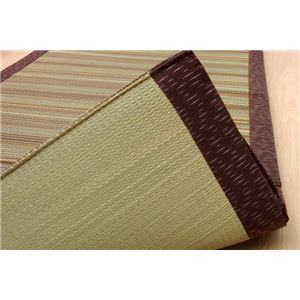 い草マット マット ごろ寝マット コンパクト 四つ折り 『トンボ 四折マット』 約70&times;150cm(中：ウレタン30mm)