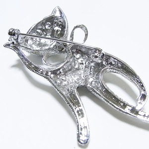 キラキラスリムキャットブローチ/ゴールド