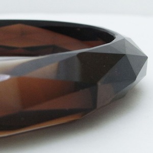 クールなアクリルバングル(スリム・ブラウン)