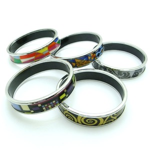 陶器(エマイユ)使いのスリムバングル/古代人