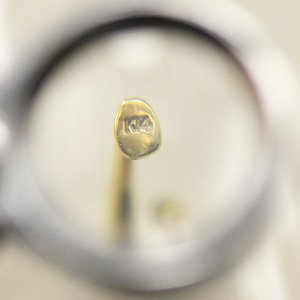 10金キュービックジルコニアフロートセッティングイヤリング(ノンホールピアス)