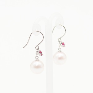 プラチナ　7mmあこや真珠 ルビー  フックピアス　パールピアス