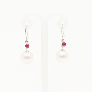 プラチナ　7mmあこや真珠 ルビー  フックピアス　パールピアス