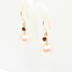 18金 イエローゴールド　7mm珠 アコヤ本真珠　ガーネット　フックピアス　パール　誕生石