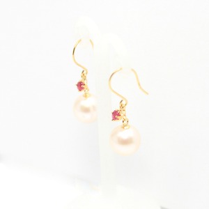 18金 イエローゴールド　7mm珠 アコヤ本真珠　ルビー　フックピアス　パール　誕生石