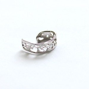 10金ホワイトゴールド ブルートパーズ イヤーカフ