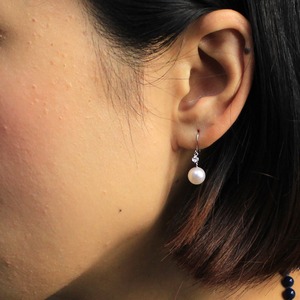 プラチナ 7mm珠 アコヤ本真珠 ムーンストーン フックピアス パール 誕生石