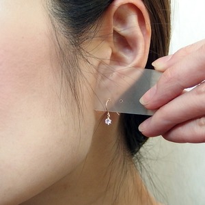 高品質スーパーキュービックジルコニア ピアス K18 イエローゴールド ハート＆キューピッド H＆C 0.2ctサイズ ジプシータイプ