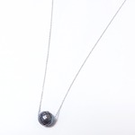 パール ネックレス 華真珠 K18 ホワイトゴールド 8mm 8ミリ珠 特殊カット技術 タヒチ真珠 ペンダント パール 真珠 40cm 長さ調節可能（アジャスター付き） の詳細ページへ