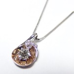 ダイヤモンド ネックレス 0.11ct K18 ピンクゴールド＆ホワイトゴールド ハート＆キューピット H＆C Hカラー SIクラス GOOD 揺れる ダイヤモンド ペンダント 鑑別書付き 限定1点限りの詳細ページへ