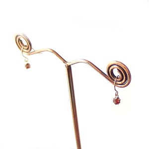 ピアス ガーネット K18 イエローゴールド 1月 誕生石 ジプシーピアス シンプル