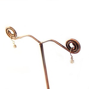 ピアス ブルームーンストーン K18 イエローゴールド 6月 誕生石 ジプシーピアス シンプル