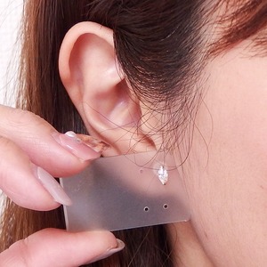 ピアス キュービックジルコニア K18 イエローゴールド マーキース 高品質 シリコン製ダブルロックキャッチ仕様 一粒留