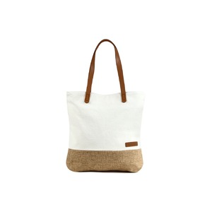 A4�T�C�Y�Ή���L�����o�X���n�ŏ�v�ȃg�[�g�o�b�O�I�S8�F �A���o�[ T-00104090