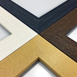 日本製パネルフレーム/ポスター額縁 【B4/内寸:364x257ブラウン】 壁掛けひも・低反射フィルム付き「5901くっきりパネルB4」