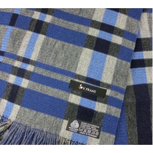 Made In Germany　ウール100％マフラー  ブルーチェック