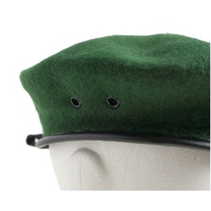 フランス軍ベレー帽レプリカ　グリーン59ｃｍ