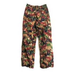 スイス軍放出アルペンカモパンツ【中古】　48(XL相当）