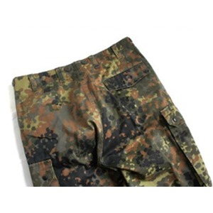 ドイツ軍放出フレックターンカモパンツ【中古】　M相当