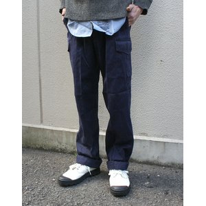 イギリス軍放出 ＮＡＶYカーゴパンツ PP076UN ネイビー 72サイズ 【中古】