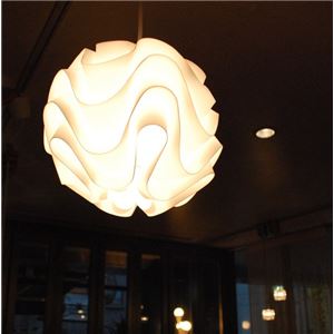 ペンダントライト(吊り下げ型照明器具) 丸型 つぼみモチーフ 北欧風 〔リビング照明/ダイニング照明/キッチン照明〕