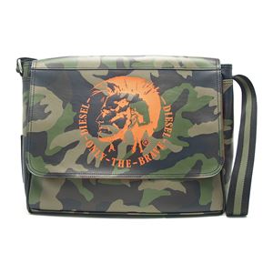 DIESEL �i�f�B�[�[�� �j X00876 P0330 H5254 �V�����_�[ Camouflage�^Khaki
