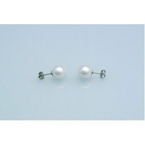 ユミ・カツラ シェルパール　9mm珠ネックレス＆ピアス2点セット　ホワイト